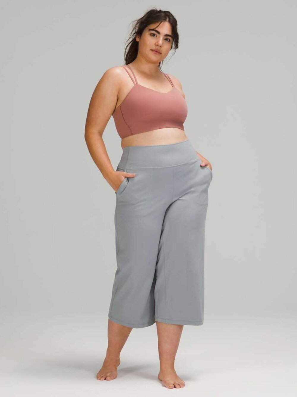 Lululemon Women 12 Align Wide Leg Super HighRise Crop Pant Rhino Grey Activewear
